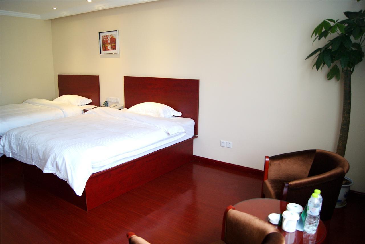 Greentree Inn Zhengzhou Xinzheng City Longhu Town Xiangyun Road Express Hotel Экстерьер фото